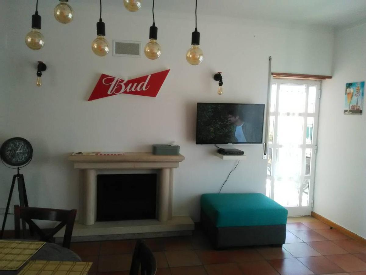 Appartement 6 Personnes Сан-Мартинью-ду-Порту Экстерьер фото